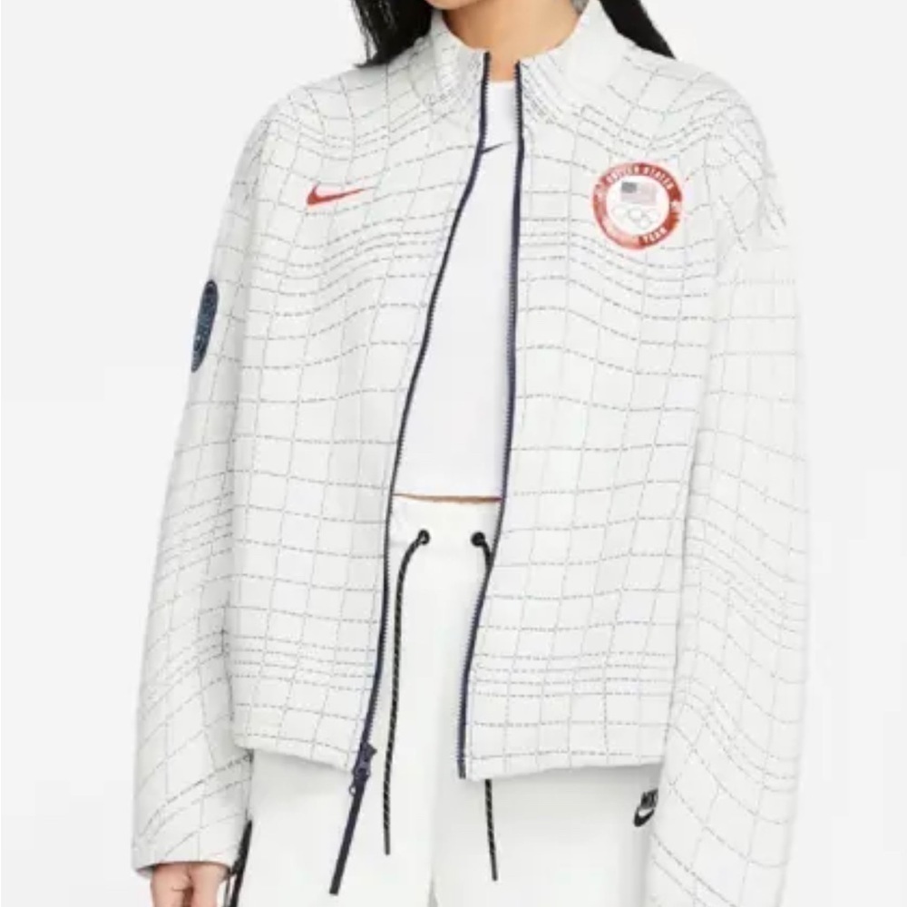Nike Tech Pack Therma Team USA Paraolympic Jacket Womens size DJ5246-121 - Picture 2 of 13